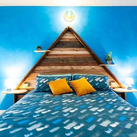 Casa Stefi Sunremo - Parcheggio Privato, 500 Mt Dalla Spiaggia 圣雷默 外观 照片