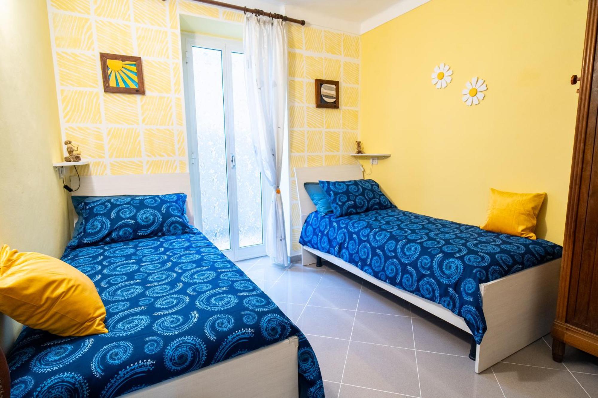 Casa Stefi Sunremo - Parcheggio Privato, 500 Mt Dalla Spiaggia 圣雷默 外观 照片